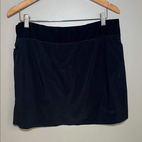 Smartwool Black Women's Merino Wool Blend Skort Size Large - Picture 3 of 12